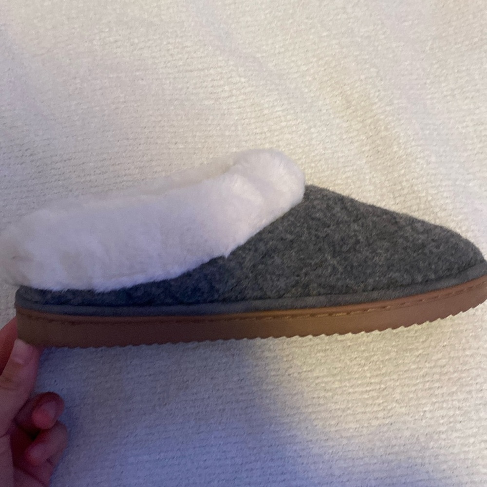 Slippers